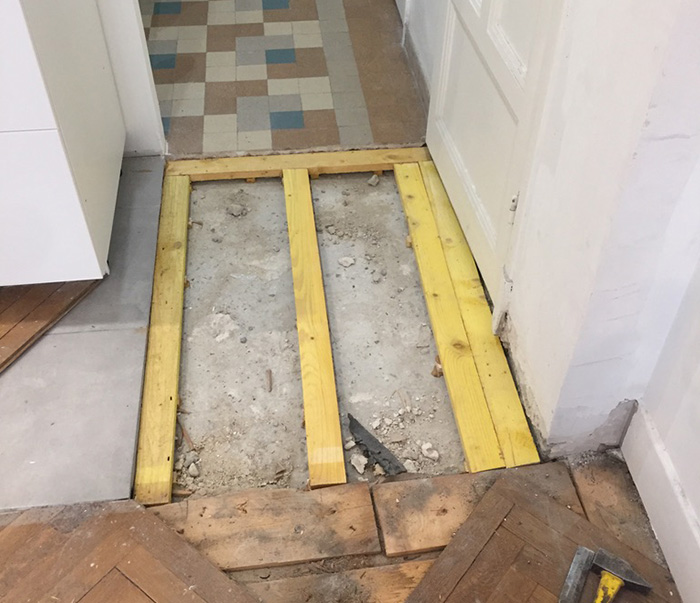 Raccord de parquet : avant